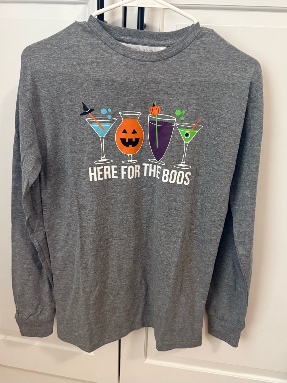 NWT Gray Long-Sleeve 'Here For The Boos' Halloween Tee